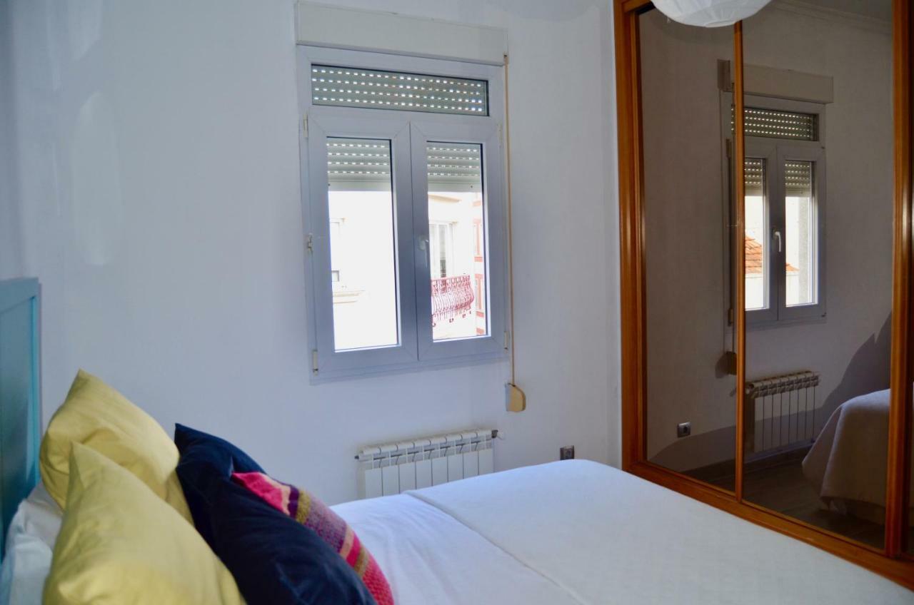 Apartamento Completamente Equipado En Ferrol.アパートメント エクステリア 写真